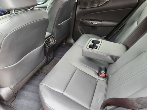 Certified 2024 Lexus NX 250 FWD w/ Towing Package (2000 Lbs) image 6