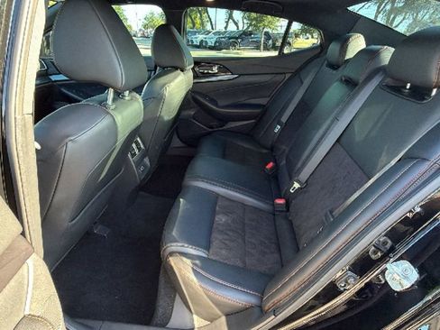 Used 2021 Nissan Maxima SR w/ Sport Mat Group FWD image 34