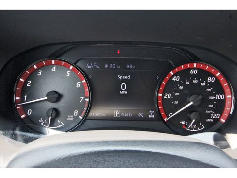 Certified 2025 Nissan Frontier PRO-4X w/ Pro Convenience Package AWD/4WD image 17