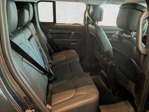 Used 2026 Land Rover Defender 110 S AWD/4WD image 21