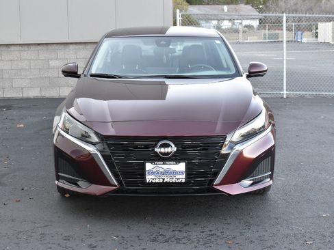 Used 2024 Nissan Altima 2.5 SL image 3