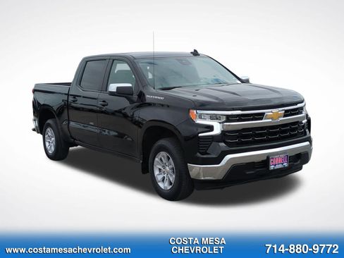 Used 2026 Chevrolet Silverado 1500 LT RWD image 3