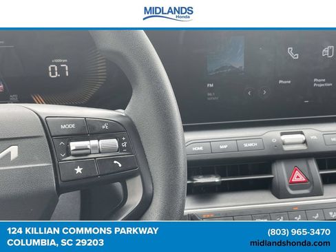 Used 2025 Kia K4 FWD image 21