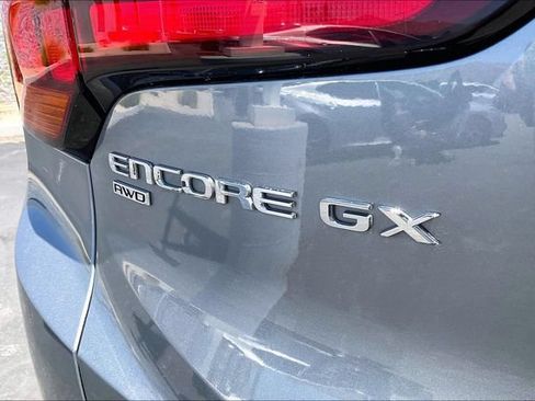 Used 2025 Buick Encore GX Preferred AWD/4WD image 7