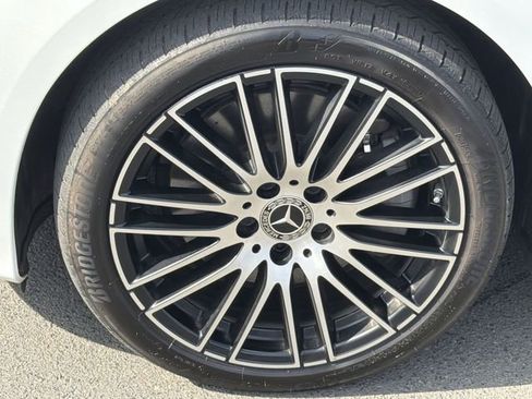 Used 2023 Mercedes-Benz C 300 Sedan image 17