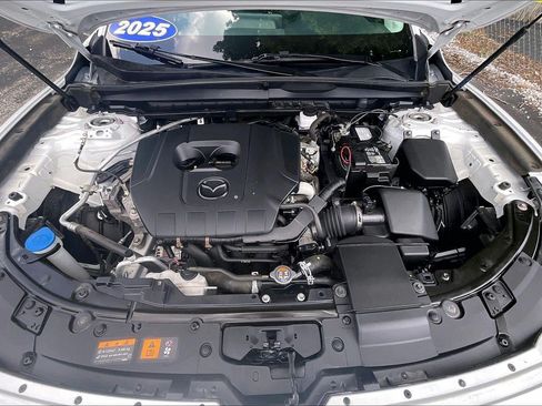 Used 2025 MAZDA CX-50 AWD 2.5 S w/ Preferred Package image 10