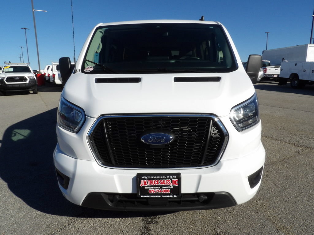 Used 2023 Ford Transit 350 XLT RWD image 12