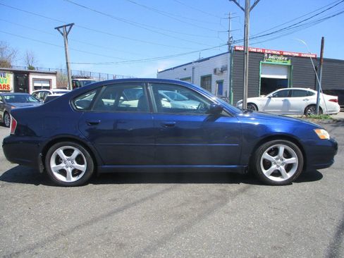 Used 2006 Subaru Legacy 2.5i Special Edition image 5
