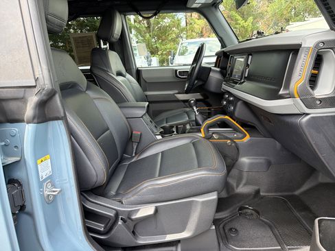 Used 2023 Ford Bronco Badlands AWD/4WD image 34