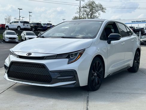 Used 2020 Toyota Corolla XSE w/ Advanced Lighting Package image 3