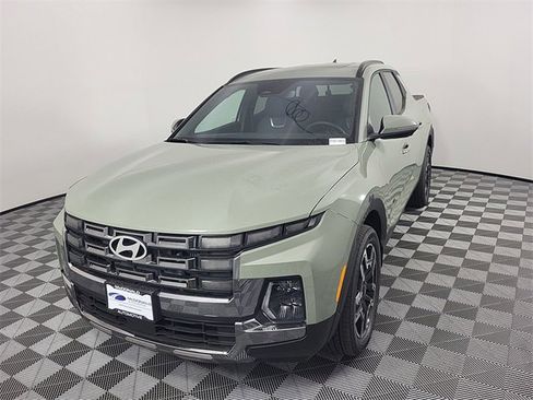 New 2025 Hyundai Santa Cruz Limited image 4