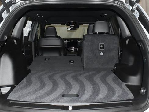 New 2025 Jeep Grand Cherokee Limited image 30