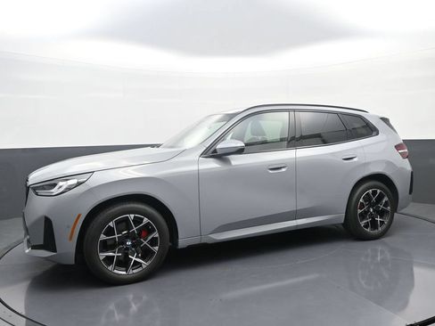 New 2026 BMW X3 xDrive30i w/ Premium Package AWD/4WD image 4