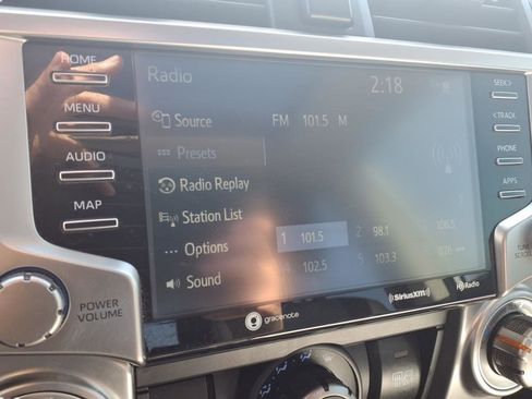 Used 2023 Toyota 4Runner SR5 Premium image 4