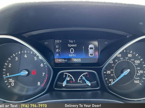 Used 2017 Ford Focus SEL FWD image 20