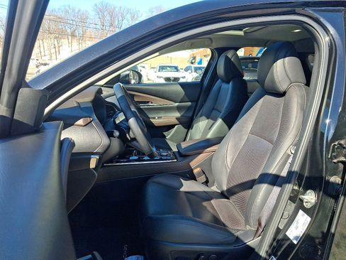 Certified 2023 MAZDA CX-30 AWD 2.5 S w/ Premium Package image 14