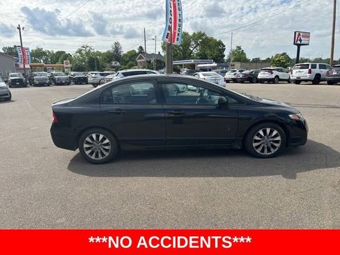 Used 2011 Honda Civic EX-L image 2