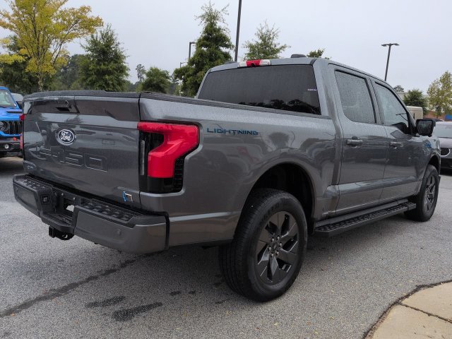 Used 2025 Ford F150 Lightning Flash AWD/4WD image 4