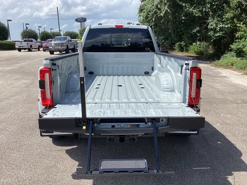 New 2026 Ford F350 Lariat AWD/4WD image 13
