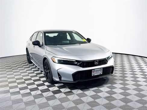 Used 2025 Honda Civic Sport image 7