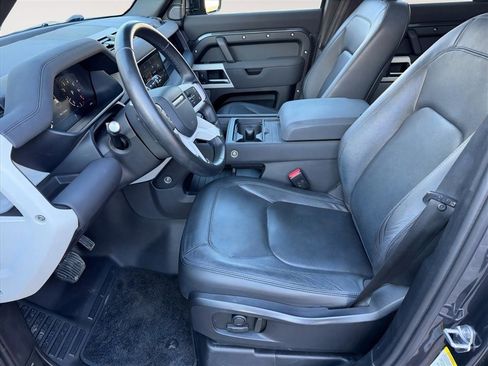 Used 2023 Land Rover Defender 110 S image 15