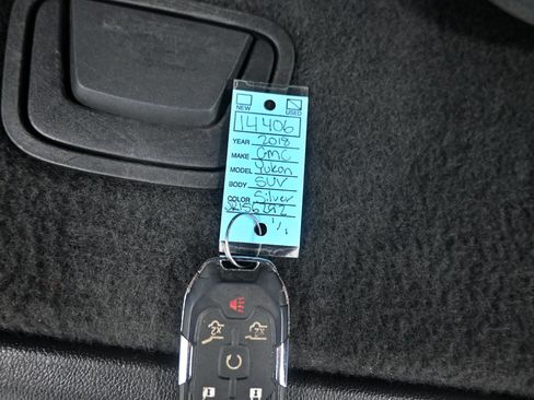 Used 2018 GMC Yukon XL Denali w/ Open Road Package AWD/4WD image 46