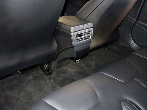 Used 2017 Tesla Model S 90D image 30