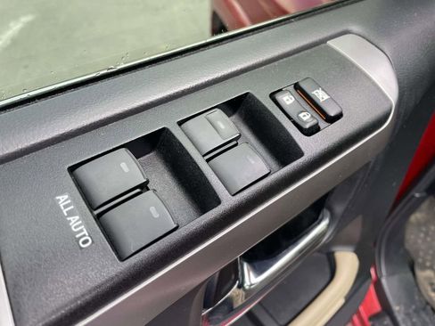 Used 2021 Toyota 4Runner Limited image 30