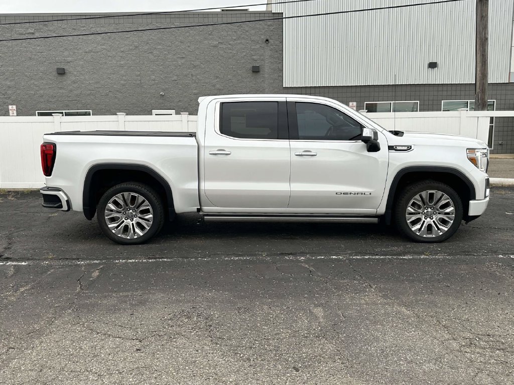 Used 2021 GMC Sierra 1500 Denali w/ Denali Ultimate Package AWD/4WD image 2