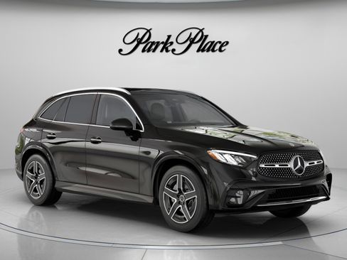 Certified 2025 Mercedes-Benz GLC 300 image 31