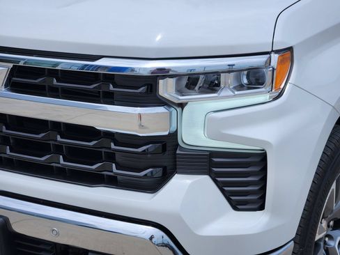 New 2026 Chevrolet Silverado 1500 LT w/ Texas Edition Plus RWD image 9