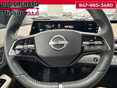 Used 2023 Nissan Ariya AWD image 22