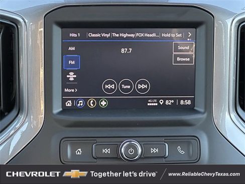 New 2026 Chevrolet Silverado 1500 Custom Trail Boss w/ LPO, Dark Essentials Package image 18