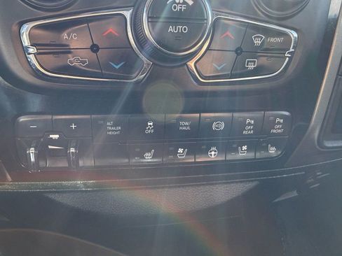 Used 2018 RAM 3500 Laramie w/ Sport Appearance Group image 18