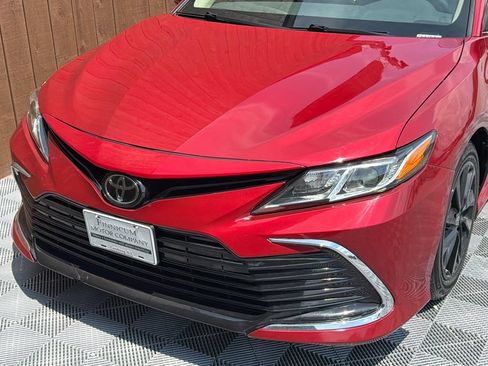 Used 2024 Toyota Camry LE w/ Convenience Package FWD image 18