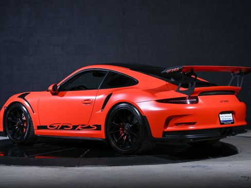 Used 2016 Porsche 911 GT3 RS image 9