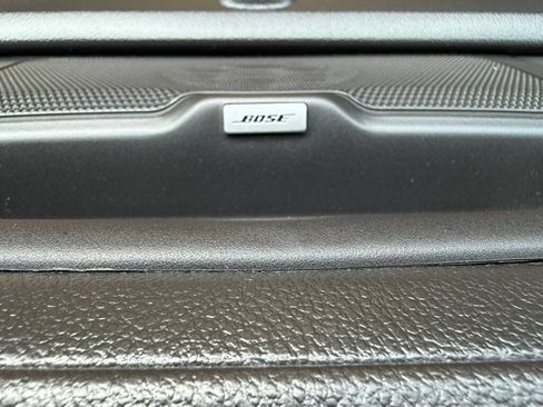 Used 2015 GMC Canyon SLE w/ All-Terrain Package AWD/4WD image 30