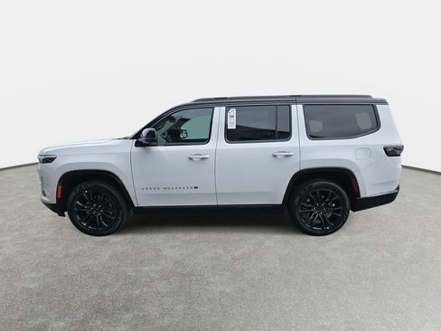 New 2026 Jeep Grand Wagoneer Summit AWD/4WD image 8