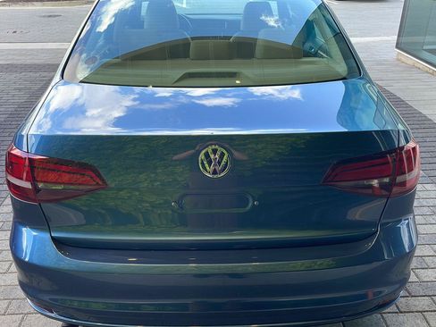Used 2017 Volkswagen Jetta SE FWD image 14