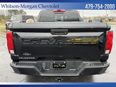 Used 2024 Chevrolet Colorado Trail Boss w/ Technology Package image 6