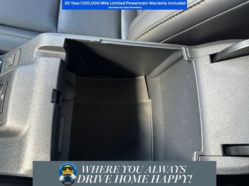 New 2025 Ford Bronco Badlands image 18