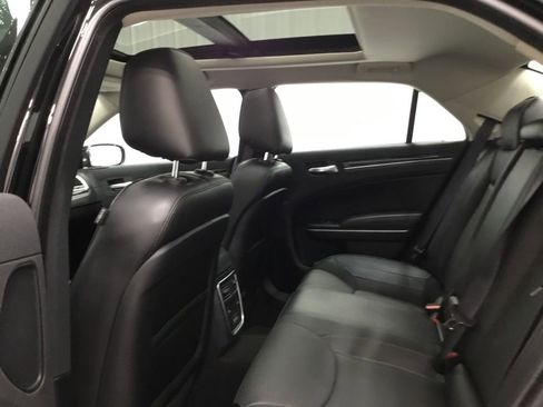 Used 2023 Chrysler 300 Touring L w/ Popular Equipment Group image 12