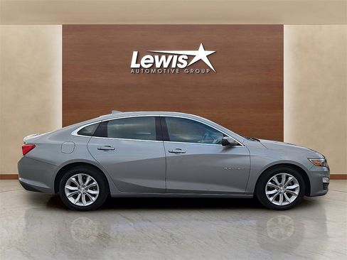 Used 2024 Chevrolet Malibu LT image 5