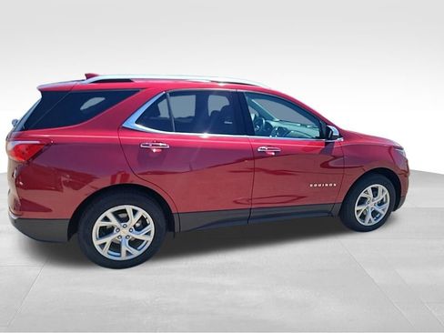 Used 2018 Chevrolet Equinox Premier FWD image 14