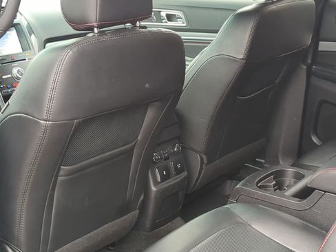 Used 2017 Ford Explorer Sport w/ Equipment Group 401A image 24