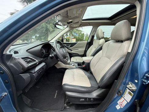 Used 2019 Subaru Forester Limited AWD/4WD image 11