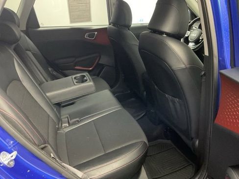 Used 2022 Kia Soul Turbo image 27