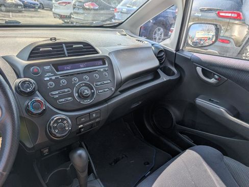 Used 2012 Honda Fit Sport image 17