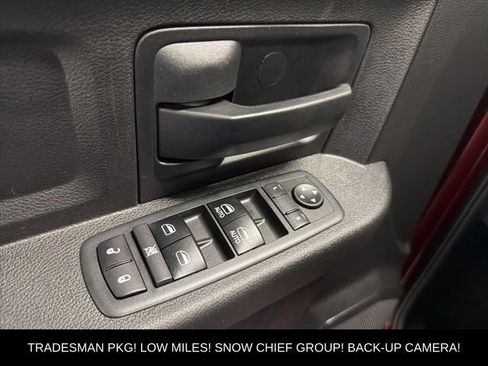Used 2018 RAM 2500 Tradesman w/ Chrome Appearance Group AWD/4WD image 12