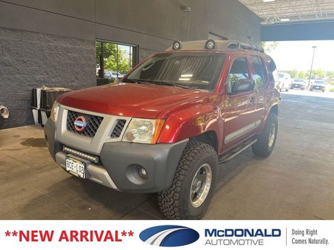 Used 2011 Nissan Xterra PRO-4X AWD/4WD image 1